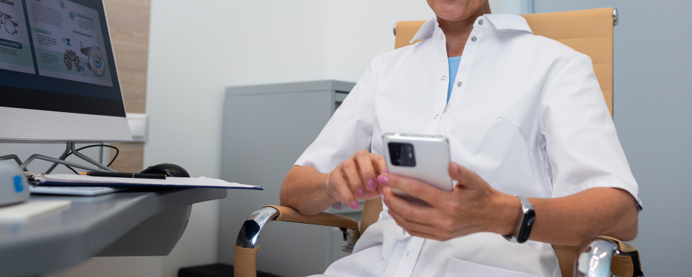 Doctors and Nurses Using BYOD Devices in Healthcare Settings