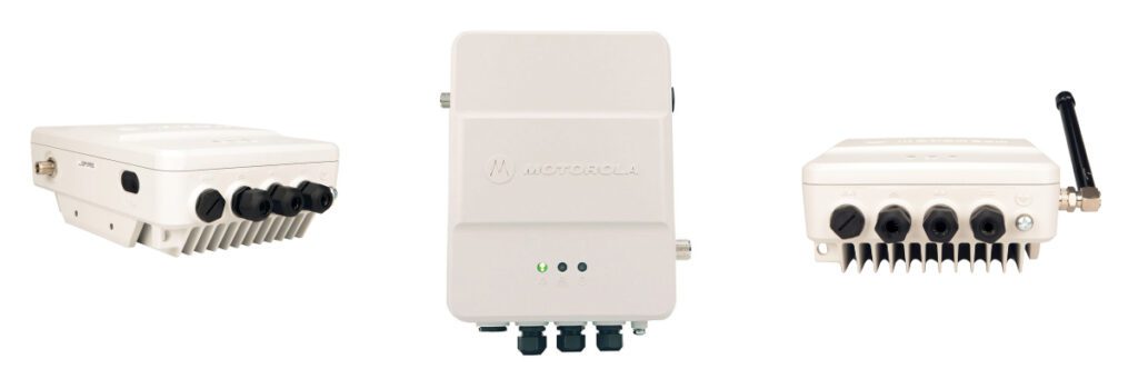 Motorola SLR1000 Repeater Photo Angles