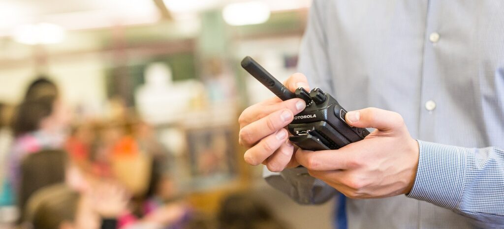 a MOTOTRBO two-way radio with MOTOTRBO Direct Mode in use